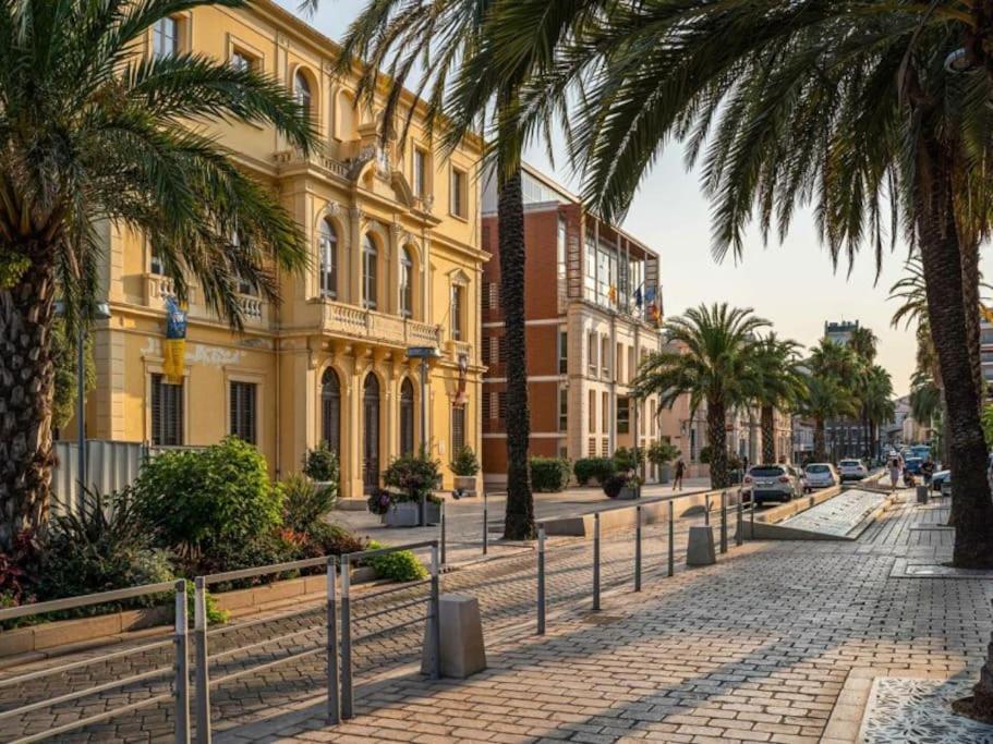 Superbe Appartement 50M De La Plage En Bord De Mer Hyeres Luaran gambar