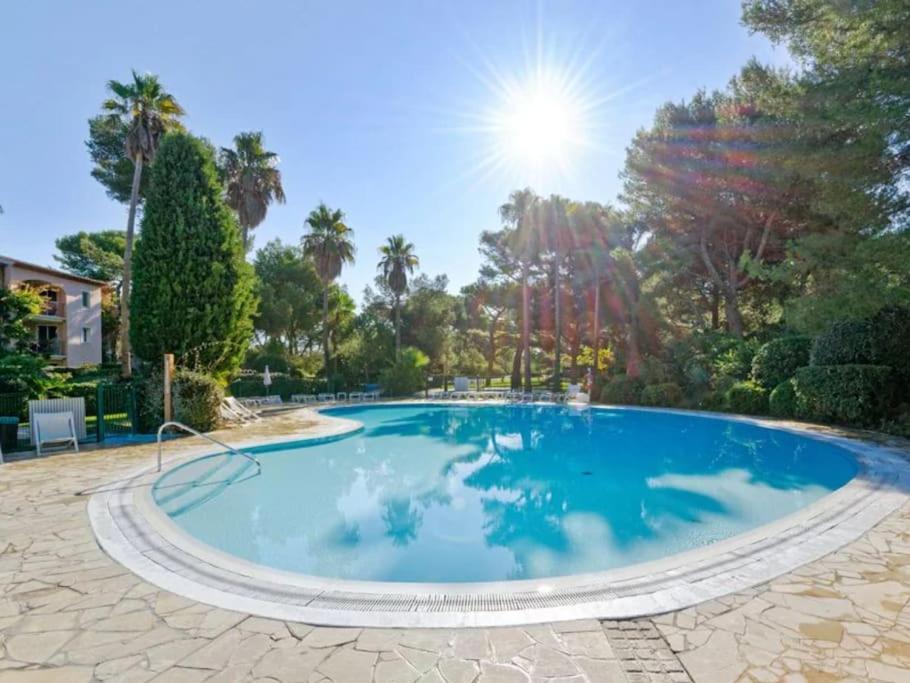 Superbe Appartement 50M De La Plage En Bord De Mer Hyeres Luaran gambar