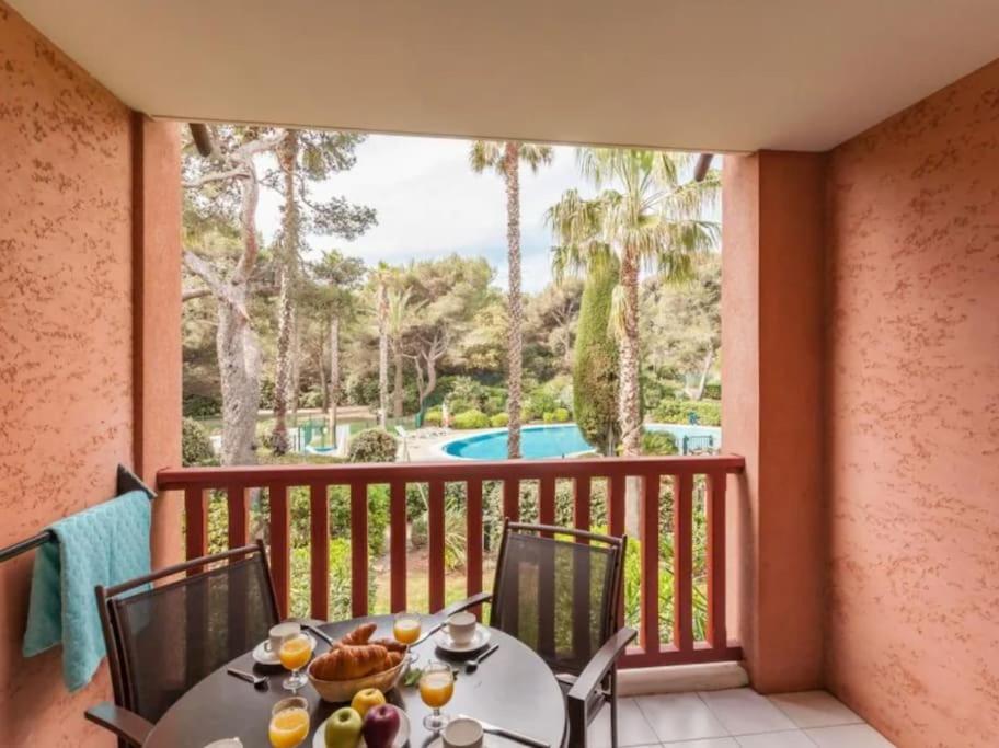 Superbe Appartement 50M De La Plage En Bord De Mer Hyeres Luaran gambar